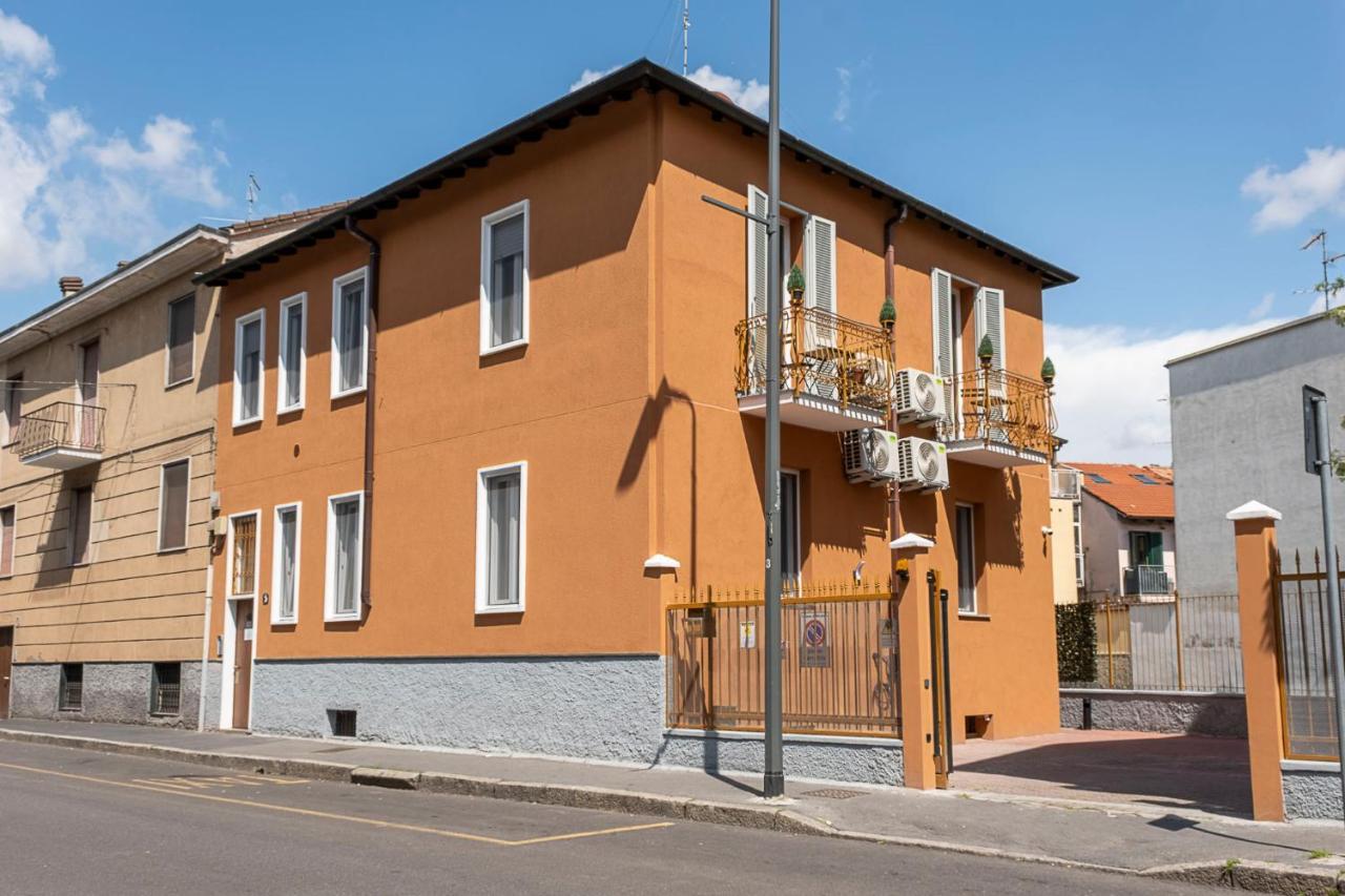 Leader Apartment 4 - Monzino - Hockey Msg Arena - Linate - Милан Экстерьер фото